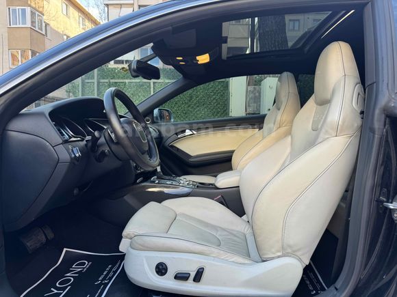 BEYOND - 2011 137.000 KM TR'DE TEK ÖZEL PLAKA 450hp+ V8 AUDİ RS5 ORJİNAL BAYİ ÇIKIŞLI