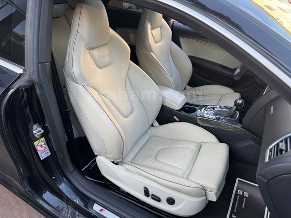BEYOND - 2011 137.000 KM TR'DE TEK ÖZEL PLAKA 450hp+ V8 AUDİ RS5 ORJİNAL BAYİ ÇIKIŞLI