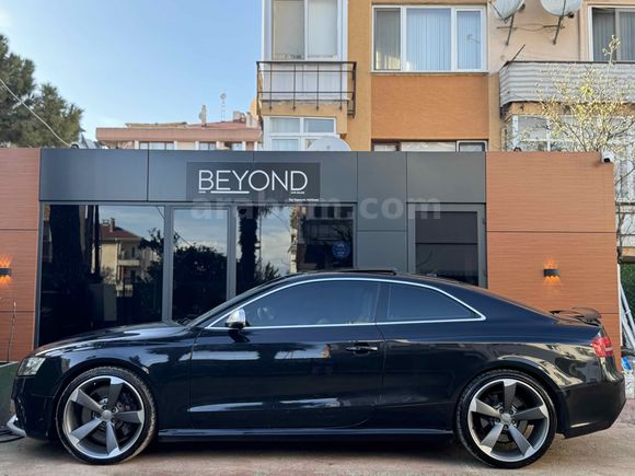 BEYOND - 2011 137.000 KM TR'DE TEK ÖZEL PLAKA 450hp+ V8 AUDİ RS5 ORJİNAL BAYİ ÇIKIŞLI