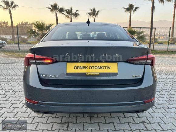 2021 SKODA OCTAVIA 1.0 E-TEC ELITE DSG HYBRID