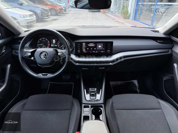 BOYASIZ 2022 MODEL OCTAVİA 1.0 e-Tec 126.000 KM'DE SERVİS BAKIML