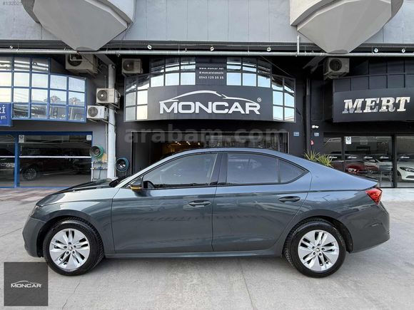 BOYASIZ 2022 MODEL OCTAVİA 1.0 e-Tec 126.000 KM'DE SERVİS BAKIML