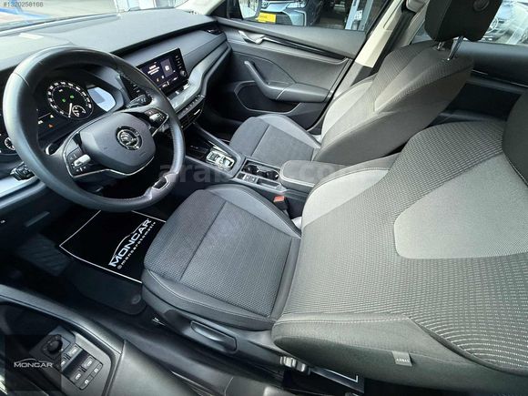 BOYASIZ 2022 MODEL OCTAVİA 1.0 e-Tec 126.000 KM'DE SERVİS BAKIML