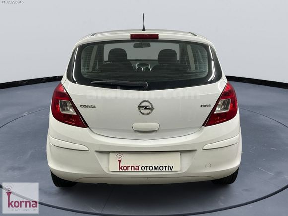 36 AY TAKSİTLE 2011 OPEL CORSA ESSENTİA CMON 75HP