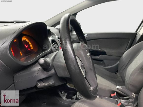 36 AY TAKSİTLE 2011 OPEL CORSA ESSENTİA CMON 75HP
