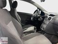 36 AY TAKSİTLE 2011 OPEL CORSA ESSENTİA CMON 75HP