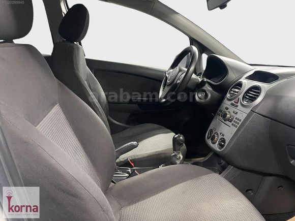 36 AY TAKSİTLE 2011 OPEL CORSA ESSENTİA CMON 75HP
