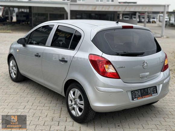 2013-BOYASIZ-HATASIZ-106.000 KM CORSA-DİZEL-MANUEL-ÇELİK JANTLI