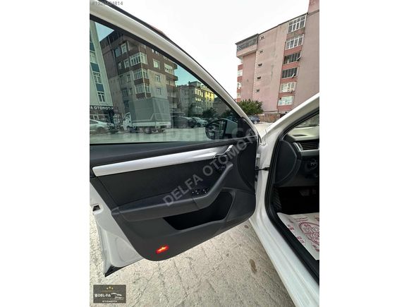 DEL-FA OTOMOTİV'DEN 2015 MODEL SKODA OCTAVİA STYLE CAM TAVAN