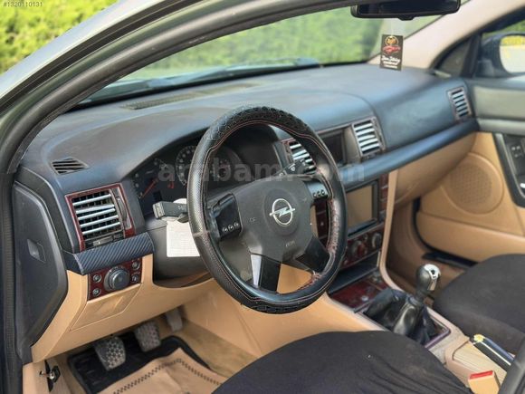 DERİCİ AUTO'DAN 1.6 OPEL VECTRA