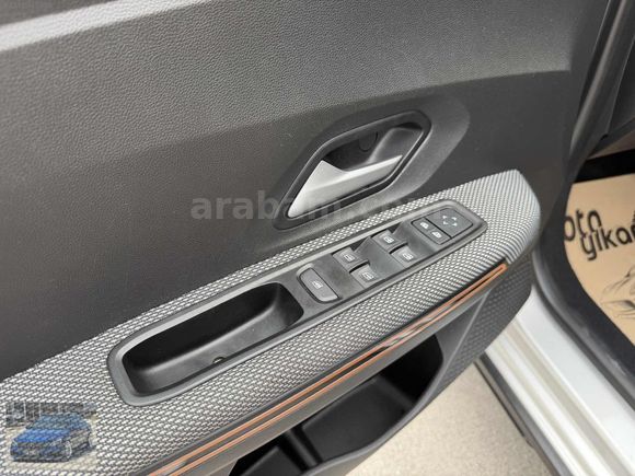 2023 OTOMATİK STEPWAY EXPRESSION 23.000 KM SERVİS BAKIMLI