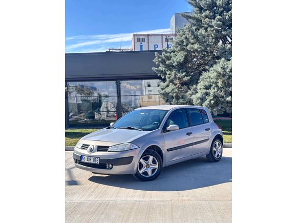 Masrafsız Renault Megane 1.4 Authentique 2004 Model 