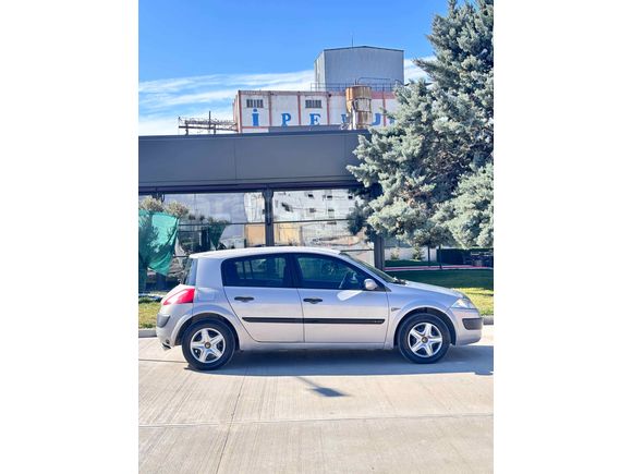 Masrafsız Renault Megane 1.4 Authentique 2004 Model 