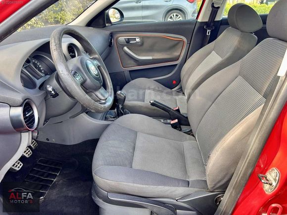SEAT IBİZA // 2008 // 220 Bin Km // TERTEMİZ // BAKIMLI