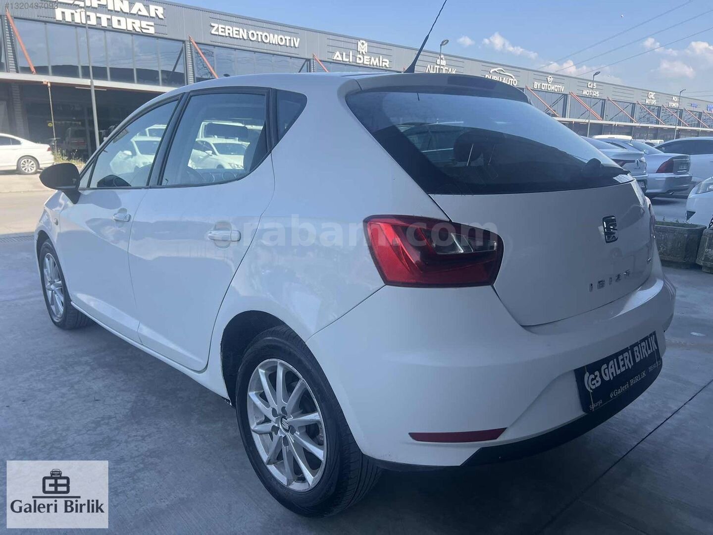 Galeriden Seat Ibiza 1.4 TDI Style 2016 Model Sakarya 146.000 km Beyaz 5