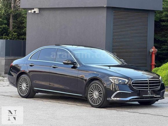 E 300 D Hybrid 4Matic Exclusive Vakum/Hayalet/Nav./E.Bagaj/Taba