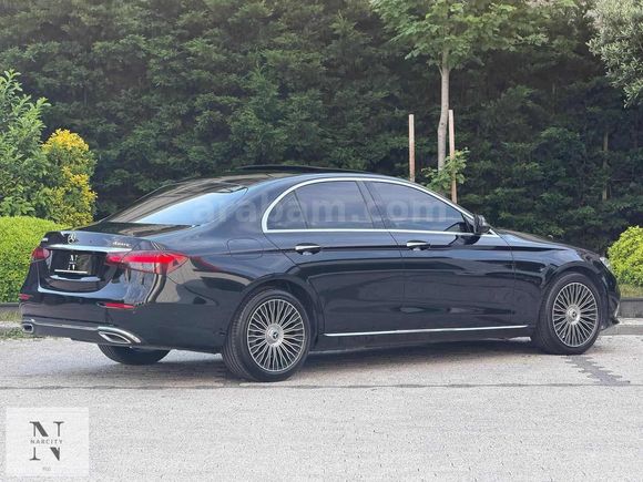 E 300 D Hybrid 4Matic Exclusive Vakum/Hayalet/Nav./E.Bagaj/Taba