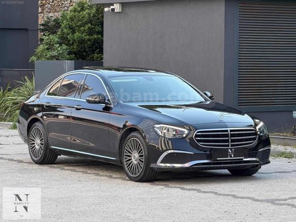 E 300 D Hybrid 4Matic Exclusive Vakum/Hayalet/Nav./E.Bagaj/Taba
