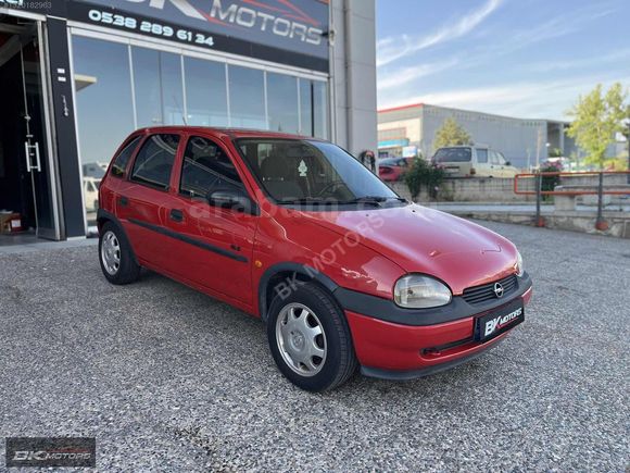 BK MOTORS DAN ÇOK TEMİZ CORSA 1.4 OTOTMATİK