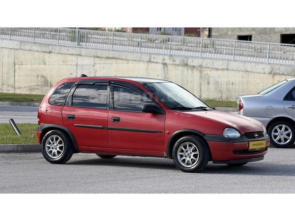 HATASIZ OPEL CORSA 1.4i 16V GLS KLİMALI KAZASIZ