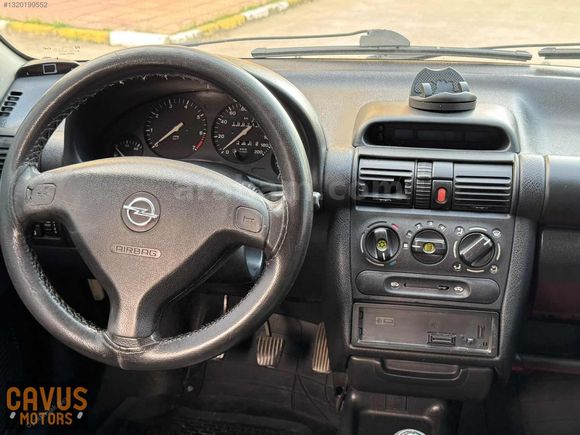 ÇAVUŞTAN 2000 MODEL CORSA 1.4 MOTOR KLİMALI