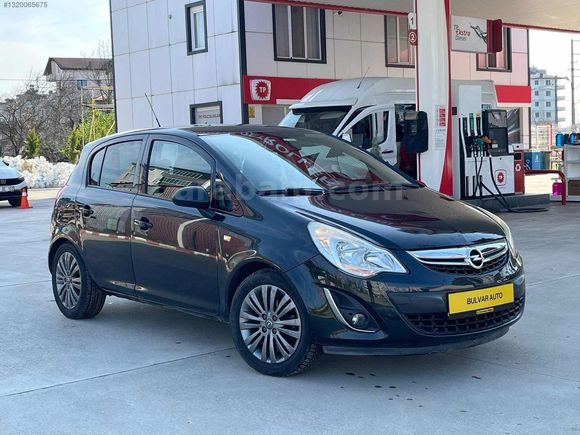 BULVAR AUTO'DAN 2013 CORSA TAM OTOMATİK 120.000 KM DE HATASIZ