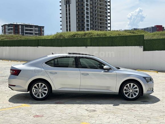 Sahibinden Skoda SuperB 1.6 TDI Style 2017 Model 