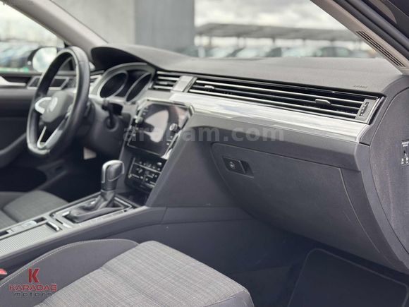 47.000 KM'DE 2021 MODEL PASSAT BUSINESS