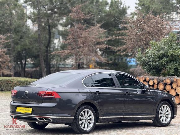 47.000 KM'DE 2021 MODEL PASSAT BUSINESS