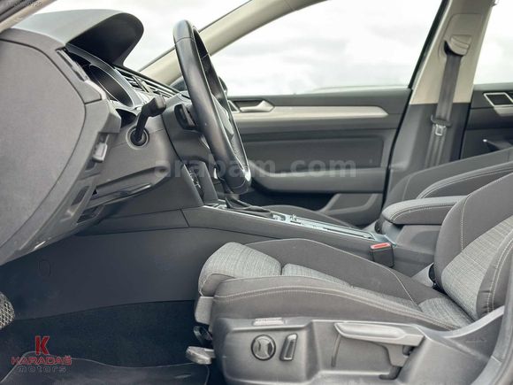 47.000 KM'DE 2021 MODEL PASSAT BUSINESS