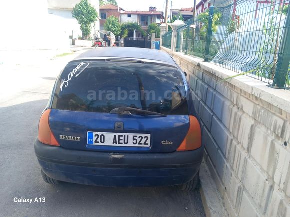 Sahibinden Renault Clio 1.4 RTA 2000 Model