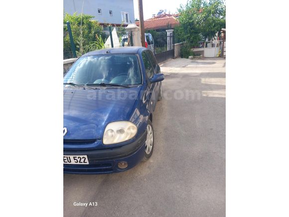 Sahibinden Renault Clio 1.4 RTA 2000 Model