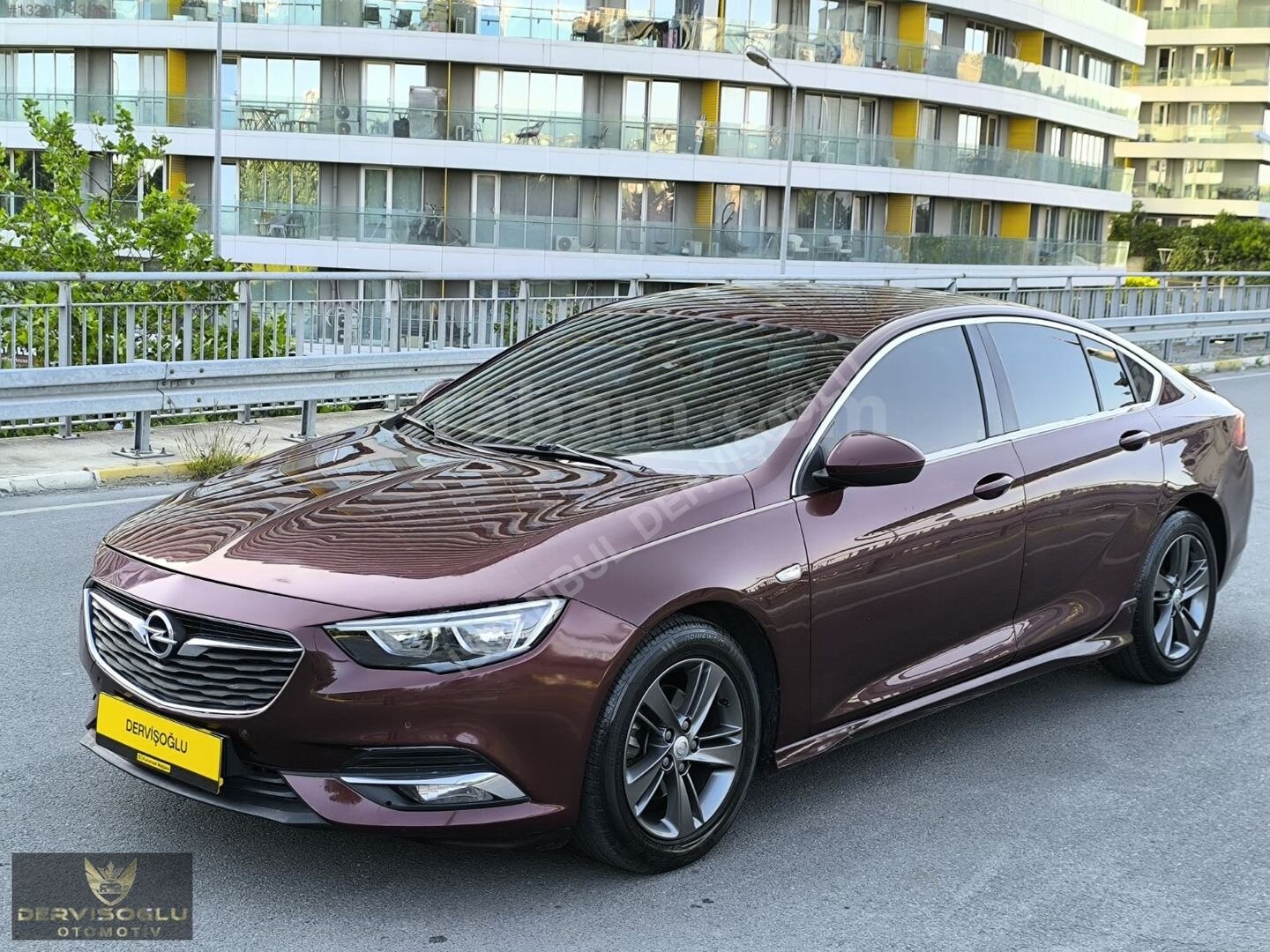 Galeriden Opel Insignia 1.6 CDTI Grand Sport Enjoy 2020 Model İstanbul 105.000 km Bordo 2