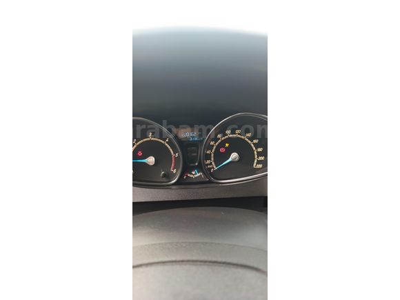 Sahibinden Ford Tourneo Courier 1.6 TDCi Titanium Plus 2014 Model