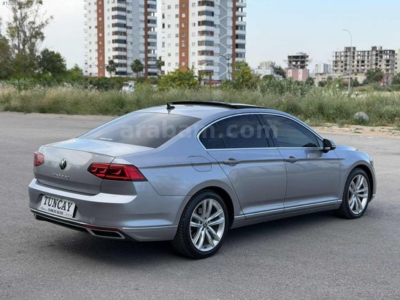 HATASIZ/CAM TAVANLI/2022/PASSAT/1.5 TSI/ELEGANCE/SERVİS BAKIMLI