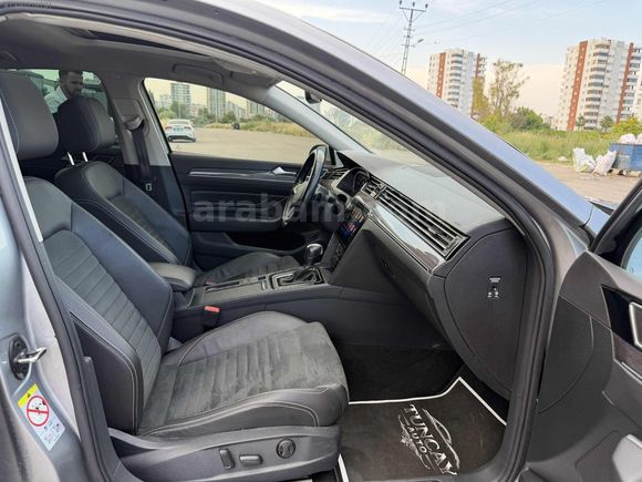 HATASIZ/CAM TAVANLI/2022/PASSAT/1.5 TSI/ELEGANCE/SERVİS BAKIMLI