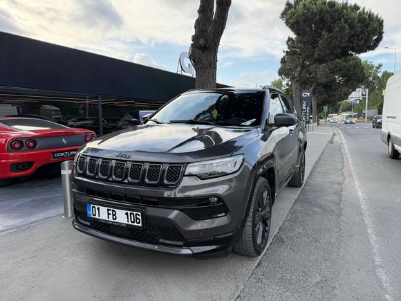 Sahibinden Jeep Compass 1.3 GSE 80.Yıl 2021 Model özel plaka 