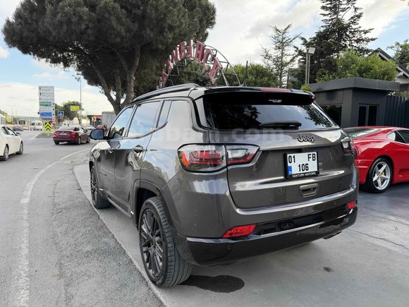 Sahibinden Jeep Compass 1.3 GSE 80.Yıl 2021 Model özel plaka 