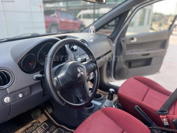 DÜŞÜK KM BAYAN ARACI OTOMATİK