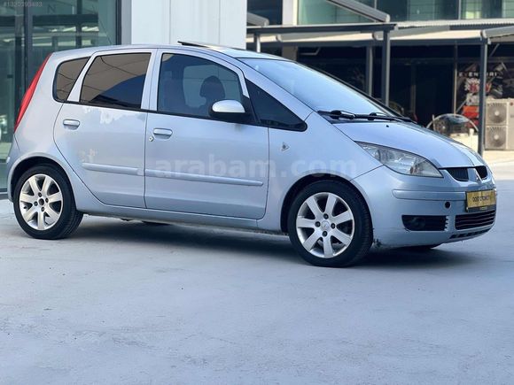DÜŞÜK KM BAYAN ARACI OTOMATİK
