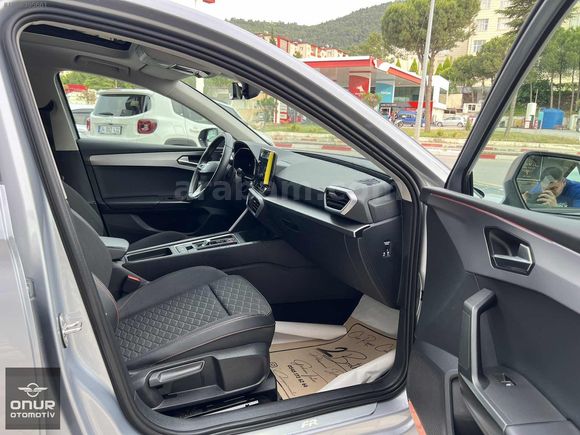 2023 MODEL SEAT LEON 1.5 eTSİ FR DSG CAM TAVAN BOYASIZ HATASIZ
