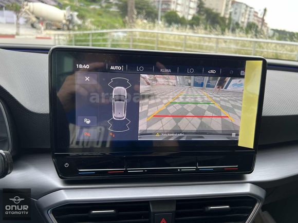 2023 MODEL SEAT LEON 1.5 eTSİ FR DSG CAM TAVAN BOYASIZ HATASIZ