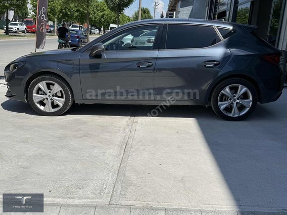 2025 SEAT LEON 1.5 eHybrid FR