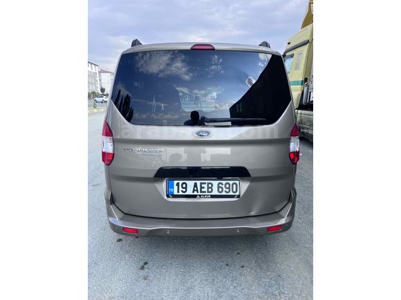 Hatasız Ford
  Courier