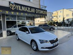 HATASIZ 2019 DÜŞÜK KM SKODA SUPERB OTOMATİK..
