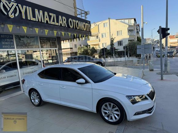HATASIZ 2019 DÜŞÜK KM SKODA SUPERB OTOMATİK..