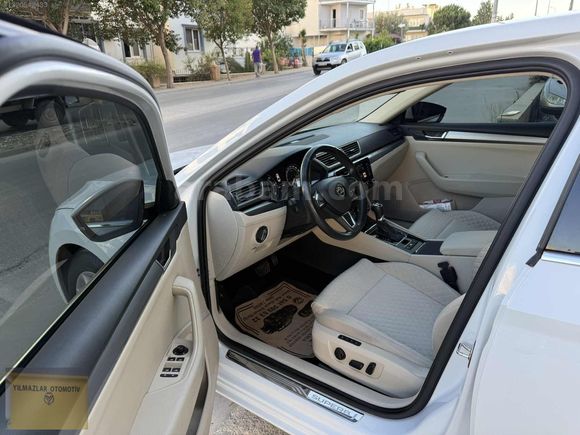 HATASIZ 2019 DÜŞÜK KM SKODA SUPERB OTOMATİK..