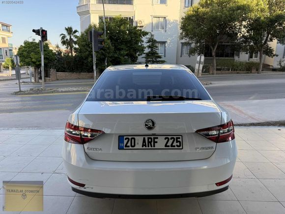 HATASIZ 2019 DÜŞÜK KM SKODA SUPERB OTOMATİK..