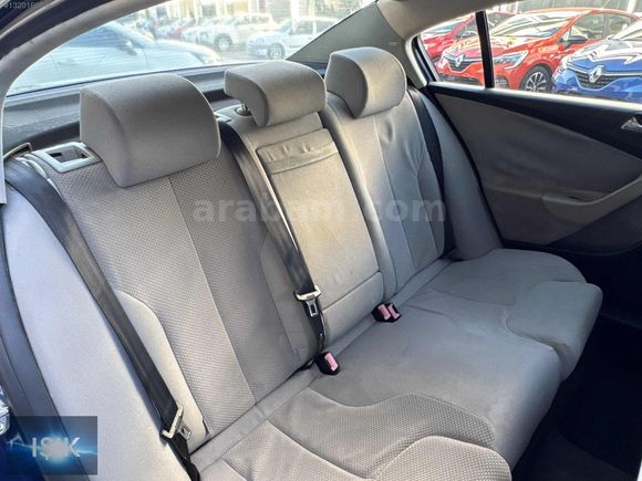 2005 MODEL VOLKSWAGEN PASSAT 1.6 FSI TRENDLİNE