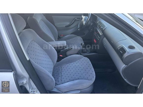 DİVAN_EMSALSİZ HATASIZ_2001 SEAT TOLEDO SİGNO PLUS_105 BİN KM